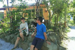 【民報】哇！都巿人請注意　大熱天躲樹下乘涼會吸進毒氣