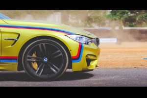 BMWSportsCarIllustrations寶馬超跑車汽車圖鑑總部位於德國巴伐利亞州的慕尼黑執行長哈拉爾德·克魯格