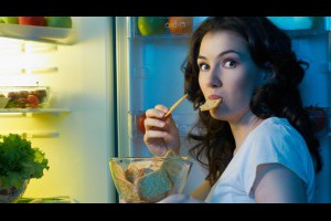 半夜嘴饞，吃這9種宵夜不會胖！(減肥,瘦身,宵夜,消夜) - iFit 愛瘦身 - 減肥 - 良醫健康網 - 商業周刊（百大良醫）