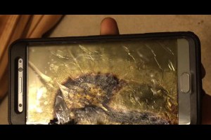 生活技.net: 正負極互觸導致 Galaxy Note 7 爆炸