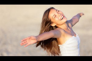 女人身體每7年變化一次，35歲後就走下坡！抗初老關鍵：別讓肚子腳踝著涼 - 早安健康 - 養生 - 良醫健康網 - 商業周刊（百大良醫）