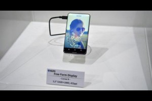 生活技.net: SHARP Free Form Display phone 屏佔比接近90%