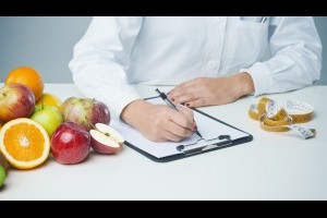 不小心吃太多？營養師大推2種食物，幫你代謝過多熱量，趕在變脂肪前抵銷它！(書摘) - 非讀BOOK - 減肥 - 良醫健康網 - 商業周刊（百大良醫）