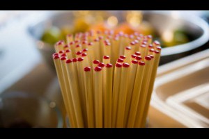 筷子整把搓洗是錯的！預防藏細菌...譚敦慈教你：洗筷子時，你該注意的5件事 - 非讀BOOK - 新知 - 良醫健康網 - 商業周刊（百大良醫）