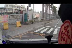 2017-2-2 高雄鳳山高中前 猛撞 車禍 !!!