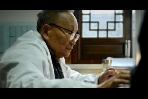 失眠15年，老中醫兩味葯一杯茶，一覺睡到大天亮！還能治療心慌和氣喘，一喝就見效！