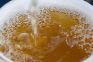 【茶湯裡有“泡泡” 究竟是好還是壞呢？ 】... - 孫紅茶行 Sun Home Tea | Facebook