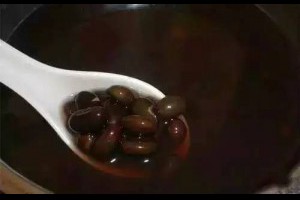 【補鈣】第 一 名 竟 是 它，骨骼疏鬆【想補鈣】就多吃它！！快看看吧