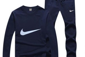 nike套裝 簡約大SWOOH印花情侶長袖運動t恤小腳運動褲 四色選_nike套裝_Nike_運動服_adidas originals,adidas nmd,adidas ultra boost,adidas superstar|adidas官方目錄|adidas官方網台灣|adidas taiwan