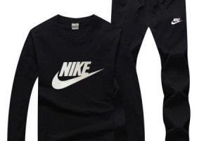 nike套裝 簡約LOGO印花情侶長袖運動t恤小腳運動褲 四色選_nike套裝_Nike_運動服_adidas originals,adidas nmd,adidas ultra boost,adidas superstar|adidas官方目錄|adidas官方網台灣|adidas taiwan