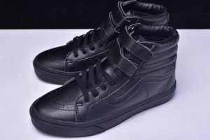 vans sk8-hi reissue v cl 魔術貼皮革高筒情侶滑板鞋 全黑_Vans_運動鞋_adidas originals,adidas nmd,adidas ultra boost,adidas superstar|adidas官方目錄|adidas官方網台灣|adidas taiwan