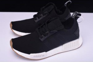 adidas nmd r1 primeknit 純色鞋面日文情侶爆米花慢跑鞋 黑色_adidas nmd_Adidas_運動鞋_adidas originals,adidas nmd,adidas ultra boost,adidas superstar|adidas官方目錄|adidas官方網台灣|adidas taiwan