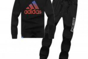 adidas套裝 彩色數碼LOGO印花男款長袖運動t恤小腳運動長褲 五色選_adidas套裝_Adidas_運動服_adidas originals,adidas nmd,adidas ultra boost,adidas superstar|adidas官方目錄|adidas官方網台灣|adidas taiwan
