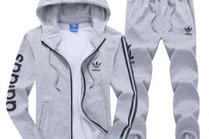 adidas套裝 時尚衣袖字母條紋男款三葉草連帽外套寬口運動長褲 三色選_adidas套裝_Adidas_運動服_adidas originals,adidas nmd,adidas ultra boost,adidas superstar|adidas官方目錄|adidas官方網台灣|adidas taiwan