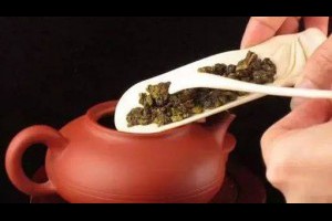【泡茶可以直接用手抓？ 】... - 孫紅茶行 Sun Home Tea | Facebook