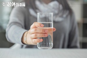 多喝鹼性電解水，消毒身體傷口？ - 保健養生系列 - 月光仙子
