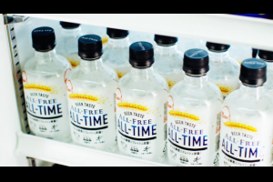 生活技.net: Suntory 透明啤酒味碳酸飲料