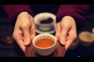 【身體比思維更會挑好茶】一個苦者找到一個和尚傾訴他的心事。... - 孫紅茶行 Sun Home Tea | Facebook