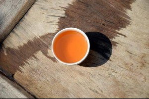 【喝茶就是老樣子，不喝茶就是樣子老】在又苦又甜的茶裡，... - 孫紅茶行 Sun Home Tea | Facebook