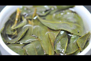【葉底，藏有秘密。 】葉底，是乾茶經開水沖泡後所展開的葉片。... - 孫紅茶行 Sun Home Tea | Facebook
