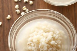 薑是體內最佳的除濕機！老薑、嫩薑效用大不同，你吃對了嗎？EZ生活分享 