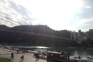 【新店】碧潭風景區,有種第一次去的感覺！風景好適合約會走走