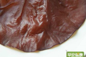 鈣含量是肉類的70倍！營養師建議：每天吃10克「黑木耳」控血糖助減重，還能治便秘 - 早安健康-良醫健康網