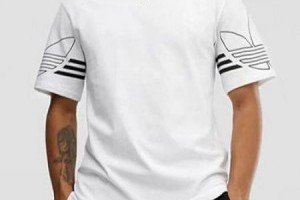 adidas短袖t恤 時尚三葉草衣袖印花男款休閒運動短袖t恤 三色選_adidas t恤_Adidas衣服_運動衣服_adidas originals|adidas官方目錄,愛迪達鞋子,adidas衣服-adidas官方網台灣