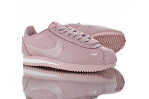 nike wmns classic cortez premium plum chalk white 大小勾皮面女款阿甘慢跑鞋 宮廷粉白_nike running_Nike鞋子_運動鞋子_adidas originals|adidas官方目錄,愛迪達鞋子,adidas衣服-adidas官方網台灣