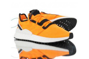 adidas nite jogger boost 2019 男款輕盈織物鞋面爆米花慢跑鞋 落日橘黑白_adidas nite jogger_Adidas鞋子_運動鞋子_adidas originals|adidas官方目錄,愛迪達鞋子,adidas衣服-adidas官方網台灣