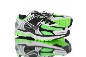 nike air zoom vomero 5 sp 透氣網面男款復古氣墊運動鞋 綠灰黑白_nike running_Nike鞋子_運動鞋子_adidas originals|adidas官方目錄,愛迪達鞋子,愛迪達外套-adidas官方網台灣