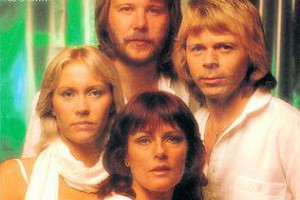 《惱人的秋風》：高凌風季節三部曲與ABBA迪斯可舞曲《Gimme! Gimme! Gimme!》 | ABBA: Gimme! Gimme! Gimme! (A Man After Midnight) | 楚爾秀影音評論