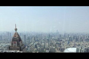 四界流嘴涎: 饗饗 Inparadise ─ 46樓登高望遠