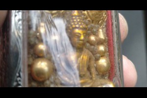佛曆2411-西元1868年玉佛寺阿贊多監製的佛牌至今有151年來源可靠