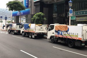 合法契約桃園搬家公司夜間搬家服務價格比較0800888055閣上新北中和搬家公司