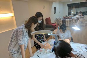 台北美甲教學推薦內湖接睫毛店日式美睫課程0976253029台北種睫毛教學推薦台北市美睫教學舞睫