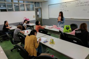 台北美甲教學推薦內湖接睫毛店日式美睫課程0976253029台北種睫毛教學推薦台北市美睫教學舞睫