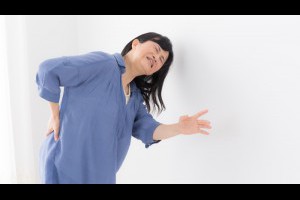 9成腰痛都與「這塊肌」有關！日本整骨院院長：想預防駝背、肩膀痠痛，你得先知道7大「抗重力肌」-良醫讀書會-良醫健康網