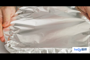 鋁箔紙哪一面才對？接觸3食物恐中毒！微波、烤箱、氣炸使用方法