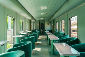 台鐵「海風號」觀光列車12月首航！行駛路線、甜點菜單、套票價格一次看 | La Vie