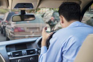 開車遇塞車就怒罵?醫授[4招情緒急救法]防路怒症上身這類音樂最有幫助_透視疾病_文章專區 | 常春月刊--全宇宙最實用的保健知識
