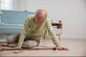 不是只有跌倒才會骨折！足踝專科名醫解析「疲勞性骨折」，這4高風險群要注意 - 良醫健康網