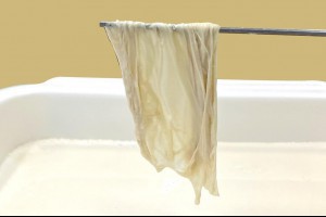 「自製豆皮腐竹」原理超簡單！一支筷子＋喝不完的豆漿輕鬆DIY - 食譜自由配 - 自由電子報