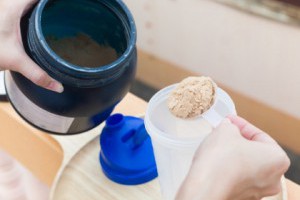 乳清蛋白[濃縮型.分離型.水解型]差在哪?專家解答沖泡水溫很多人都錯了_生活保健_文章專區 | 常春月刊--全宇宙最實用的保健知識