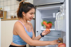 15萬顆芬普尼雞蛋流入市場!為何雞蛋常溫賣.回家卻要冷藏?專家揭真相_生活保健_文章專區 | 常春月刊--全宇宙最實用的保健知識