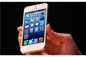 男子拿iPhone應徵工作　主管：估計吃不了苦！│三立新聞網 SETNEWS.NET
