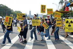 Booklife圓神書活網-甘地：如何改變世界？選擇權操之在己
