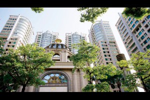 服貿惡果：大陸人狂買台灣土地，再放高利貸吸金 - 時事 - 新聞 - 財經異言堂 - 商業周刊