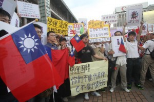 參加學運 就可以撕掉草莓族標籤？ - 捕夢網 - udn部落格