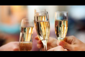 商業周刊 -專欄部落格 - Cheers 和 Toast 都是「乾杯」，哪裡不一樣？